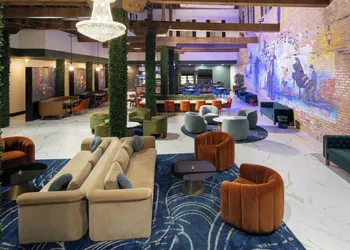 Courtyard by Marriott New Orleans Warehouse Arts District hotel thumbnail 3