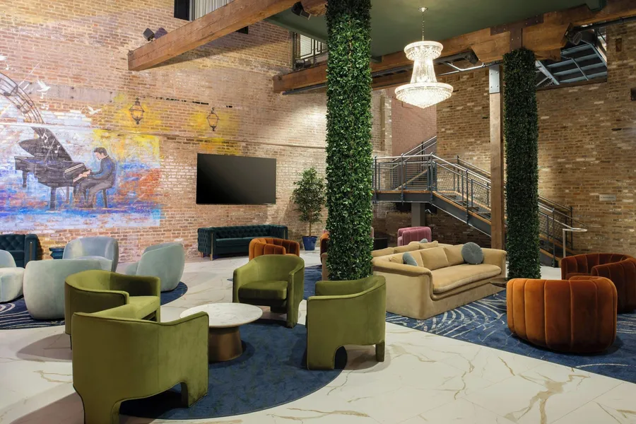 Courtyard by Marriott New Orleans Warehouse Arts District hotel detail image 6