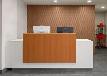 Wingate by Wyndham Los Alamos hotel thumbnail 2