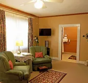 Highland Lake Inn & Resort hotel detail image 7