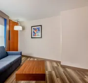 Holiday Inn Express Chapel Hill by IHG hotel detail image 3