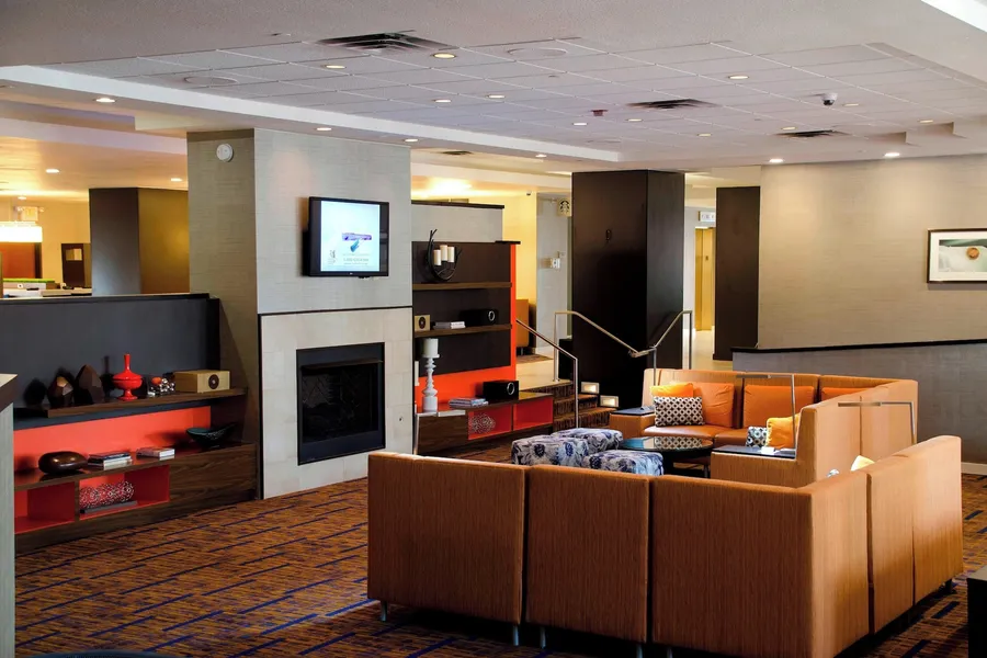 Courtyard by Marriott Waterbury Downtown hotel detail image 2