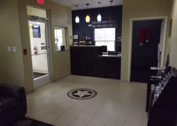 SSunriser Inn hotel thumbnail 3