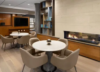 Courtyard by Marriott Seattle Bellevue/Downtown hotel thumbnail 4