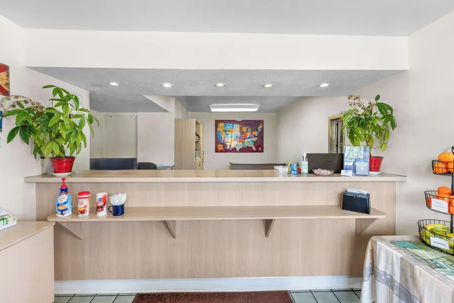 Americas Best Value Inn Lake City hotel detail image 2