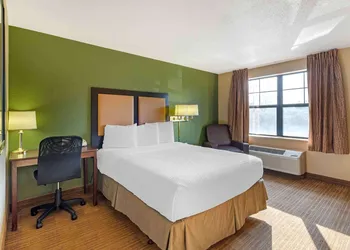 Extended Stay America Suites - Chicago - Vernon Hills - Lake Forest hotel thumbnail 6