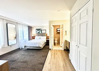 Staybridge Suites East Stroudsburg - Poconos by IHG hotel thumbnail 8