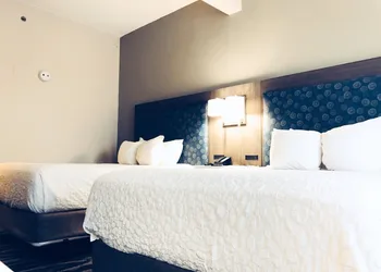 Comfort Inn & Suites Greenville Near East Carolina University hotel thumbnail 6