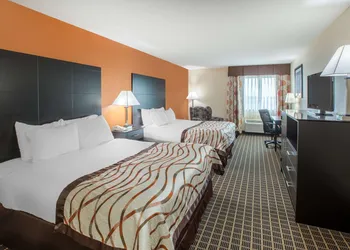 Baymont by Wyndham South Haven hotel thumbnail 6