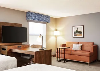 Hampton Inn & Suites Valparaiso hotel thumbnail 6
