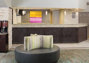 Residence Inn by Marriott Detroit Livonia hotel thumbnail 2