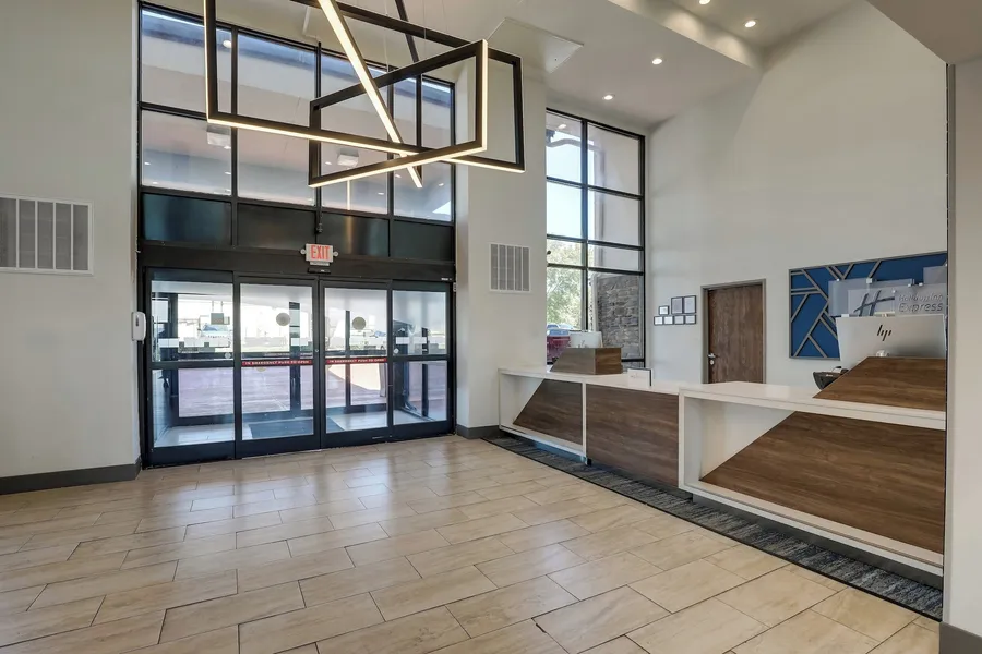 Holiday Inn Express Hotel & Suites Branson 76 Central by IHG hotel detail image 2