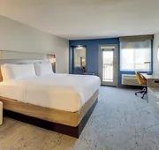 Holiday Inn Express Hotel & Suites Branson 76 Central by IHG hotel detail image 5