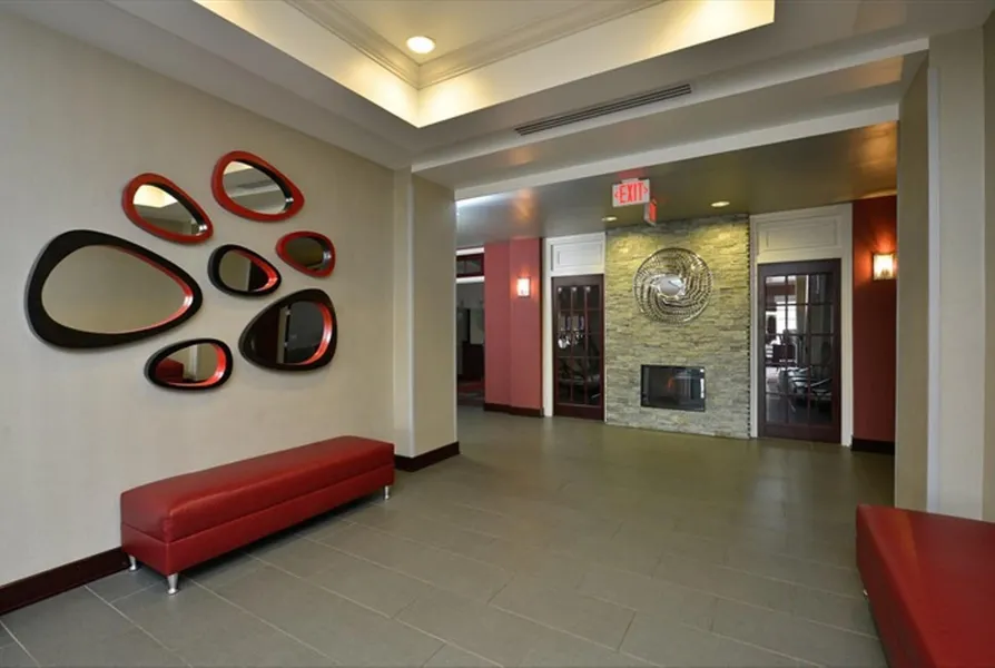 Holiday Inn Express & Suites Utica by IHG hotel detail image 2