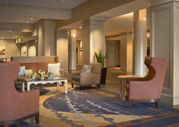 DoubleTree by Hilton Boston North Shore hotel thumbnail 6
