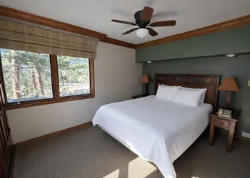 The Historic Crag's Lodge hotel thumbnail 5
