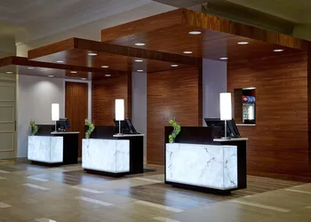 Marriott Milwaukee West hotel thumbnail 2