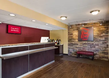 Red Roof Inn Wilkes-Barre Arena hotel thumbnail 2