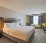 Holiday Inn Express & Suites Raleigh North - Wake Forest by IHG hotel detail image 4