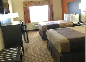 Quality Inn & Suites Benton Harbor - St. Joseph hotel thumbnail 4