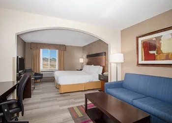 Holiday Inn Express & Suites Denver SW-Littleton by IHG hotel thumbnail 2