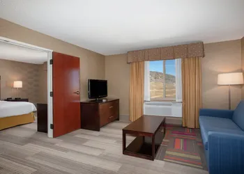Holiday Inn Express & Suites Denver SW-Littleton by IHG hotel thumbnail 8