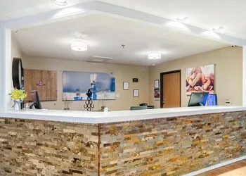 Cheyenne Guest Inn hotel thumbnail 4