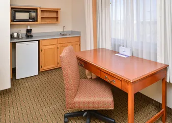 Cheyenne Guest Inn hotel thumbnail 5