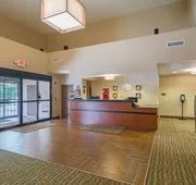 Comfort Suites Grayslake near Libertyville North hotel detail image 5