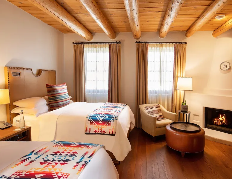 Rosewood Inn of the Anasazi hotel detail image 6