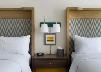 Holiday Inn : Bloomington W MSP Airport Area by IHG hotel thumbnail 4