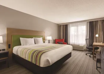 Country Inn & Suites by Radisson, Beaufort West, SC hotel thumbnail 5
