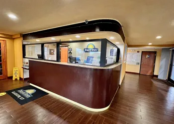 Days Inn by Wyndham Glasgow hotel thumbnail 4