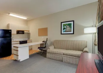 Mainstay Suites at PGA Village hotel thumbnail 4