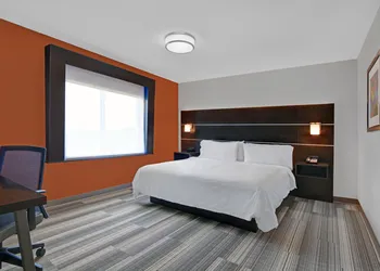 Holiday Inn Express Atmore by IHG hotel thumbnail 8