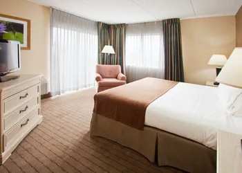 Holiday Inn Express North Palm Beach-Oceanview by IHG hotel thumbnail 7