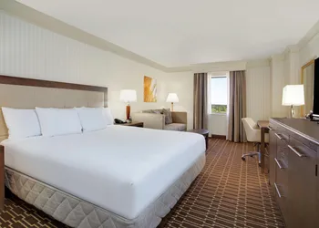Hilton Jackson hotel thumbnail 5