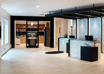 Delta Hotels by Marriott Utica hotel thumbnail 2