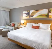 Delta Hotels by Marriott Utica hotel detail image 7