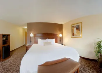 Hampton Inn Goshen hotel thumbnail 4