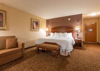 Hampton Inn Goshen hotel thumbnail 5