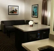 Holiday Inn Express Hotel & Suites Hollywood Walk of Fame by IHG hotel detail image 3