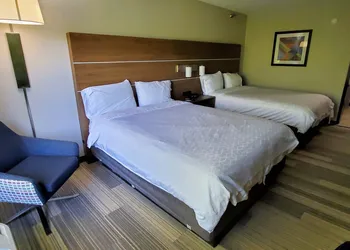 Holiday Inn Express Hotel and Suites Kinston by IHG hotel thumbnail 5
