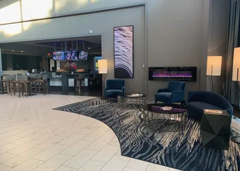 DoubleTree Suites by Hilton Htl & Conf Cntr Downers Grove hotel thumbnail 7