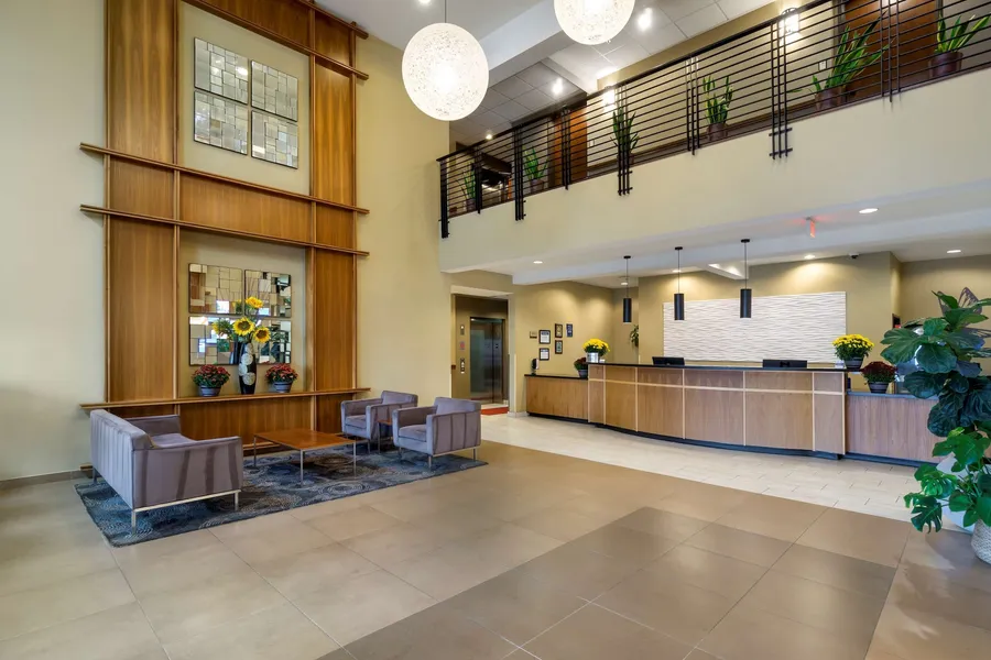 Best Western Plus Lacey Inn & Suites hotel detail image 2