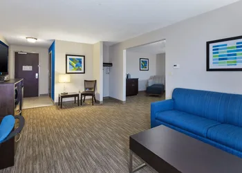 Holiday Inn Express Chillicothe East by IHG hotel thumbnail 6
