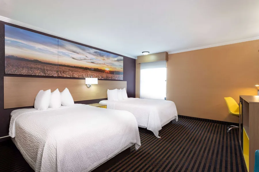 Days Inn by Wyndham Anderson IN hotel detail image 6