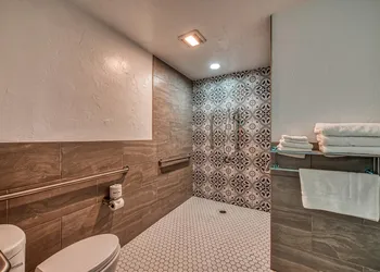 Casa Via Mar Inn, an Ascend Collection Hotel hotel thumbnail 5