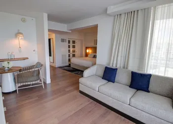 Hilton Fort Lauderdale Marina hotel thumbnail 6
