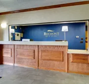 Baymont by Wyndham Galesburg hotel detail image 4